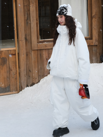 Hellystudio All-white 3L Snow Jacket - Unisex