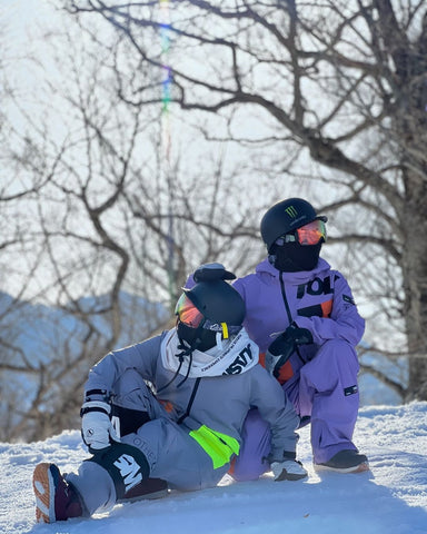 Tolasmik Wild Baggy Snowboard Jacket - Unisex