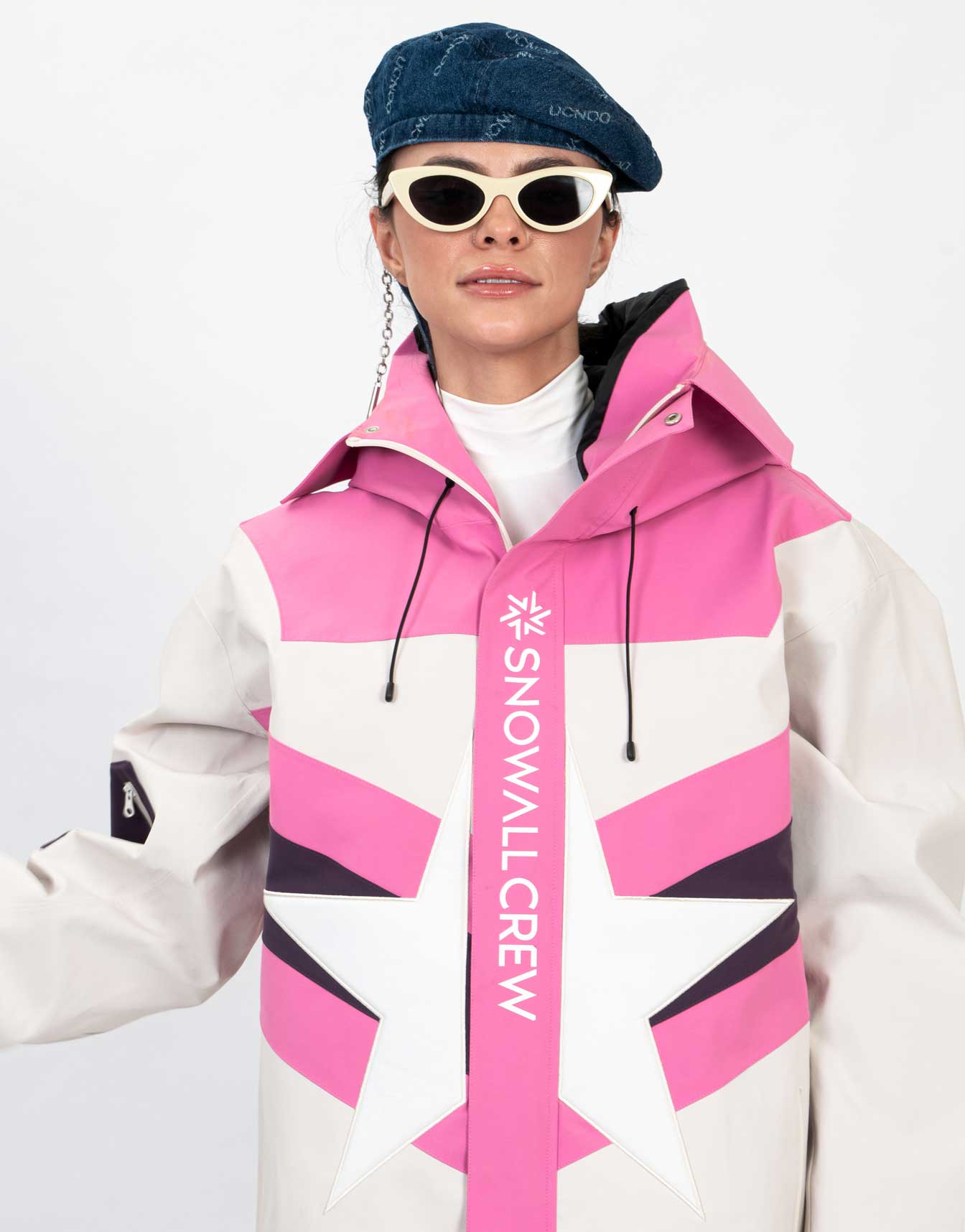 Jacket Waterproof A Star Born Pink